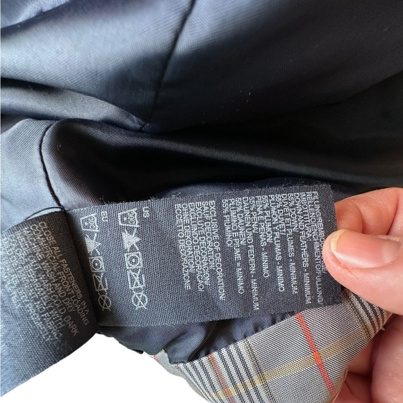 Tommy Hilfiger - Puffer Vest Gray Plaid Zipper Closure, Size: Large - Picture 10 of 16